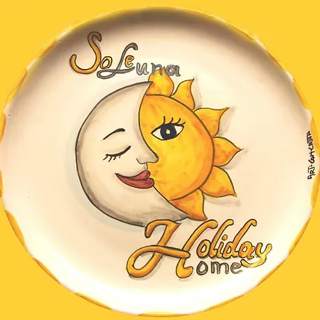 Semesterbostad Sole E Luna